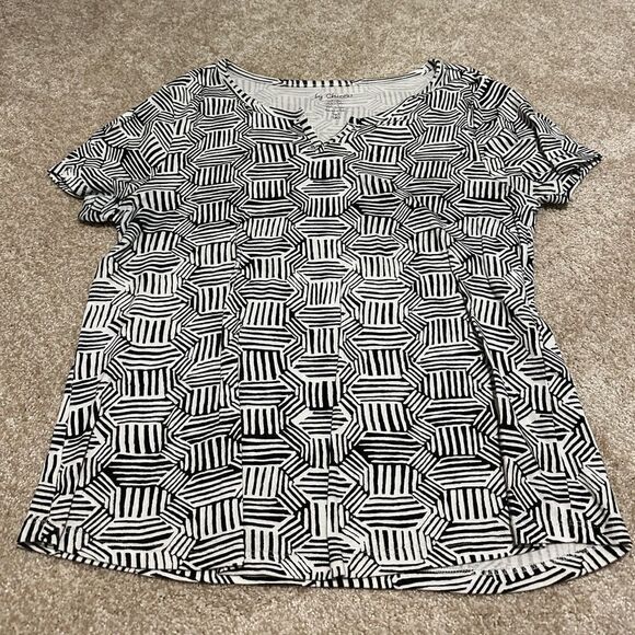 CHICOS black and white shirt sleeve tee - Picture 1 of 2
